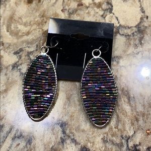 Silver Beaded Earrings Like new 2” fish hook  cute